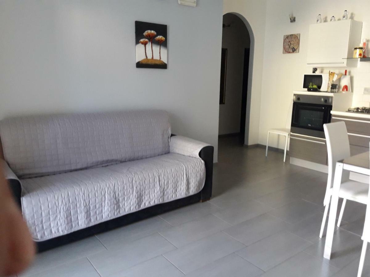 Lucrezia Apartment Валледория Экстерьер фото