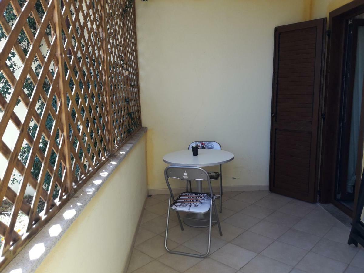 Lucrezia Apartment Валледория Экстерьер фото